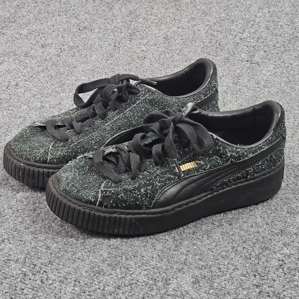 Puma Suede Classic Sneakers‎ Womens 8.5 Black Textured Fuzzy Upper Streetwear